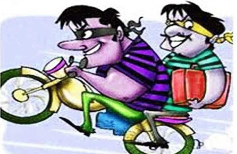 आरोपियों की तलाश में जुटी पुलिस….  एक दिन में तीन वारदात, सतर्कता जरूरी  