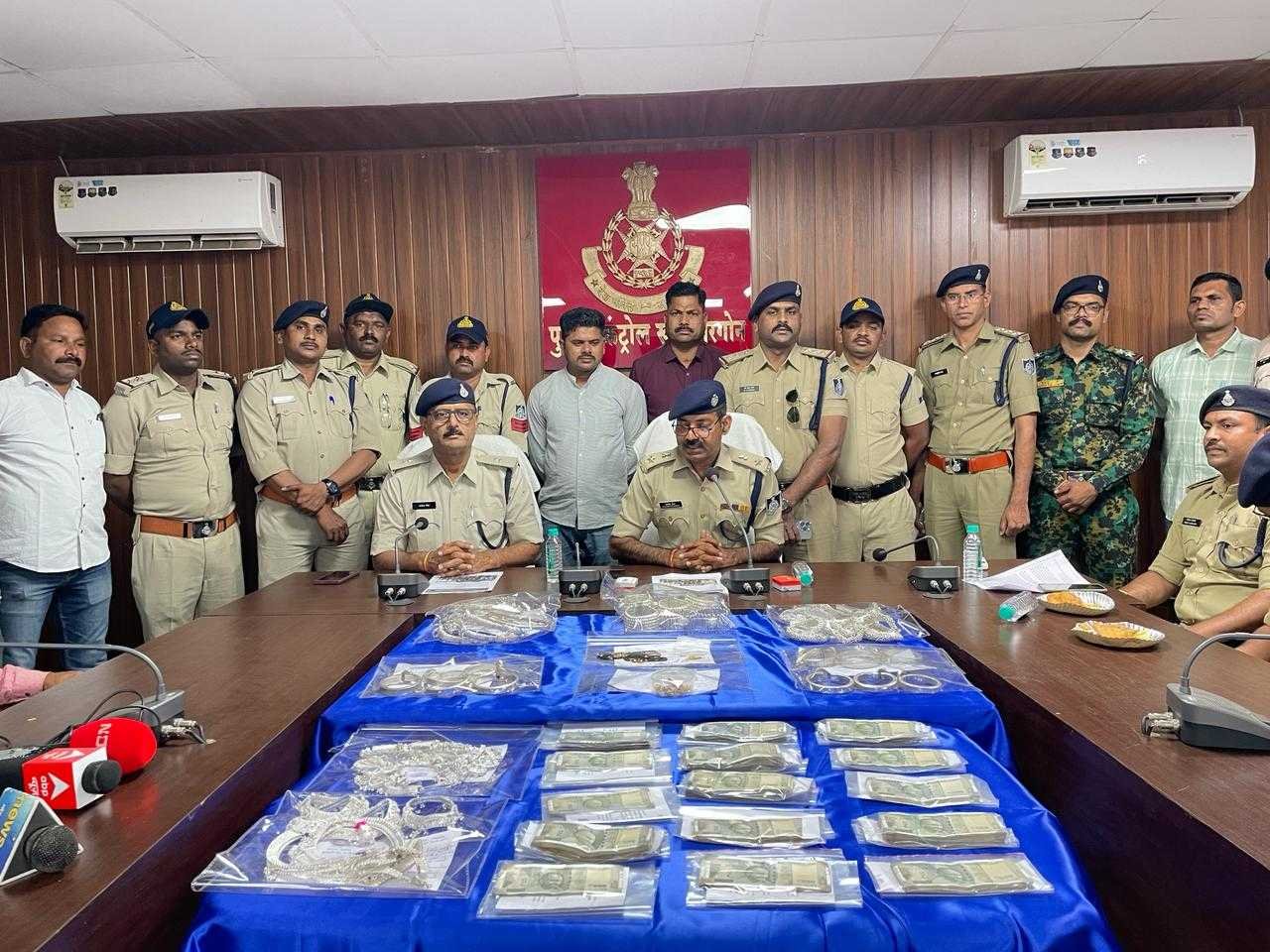 पारदी गैंग का पर्दाफाश…  चकमा देकर चुराते थे रुपए व आभूषण  