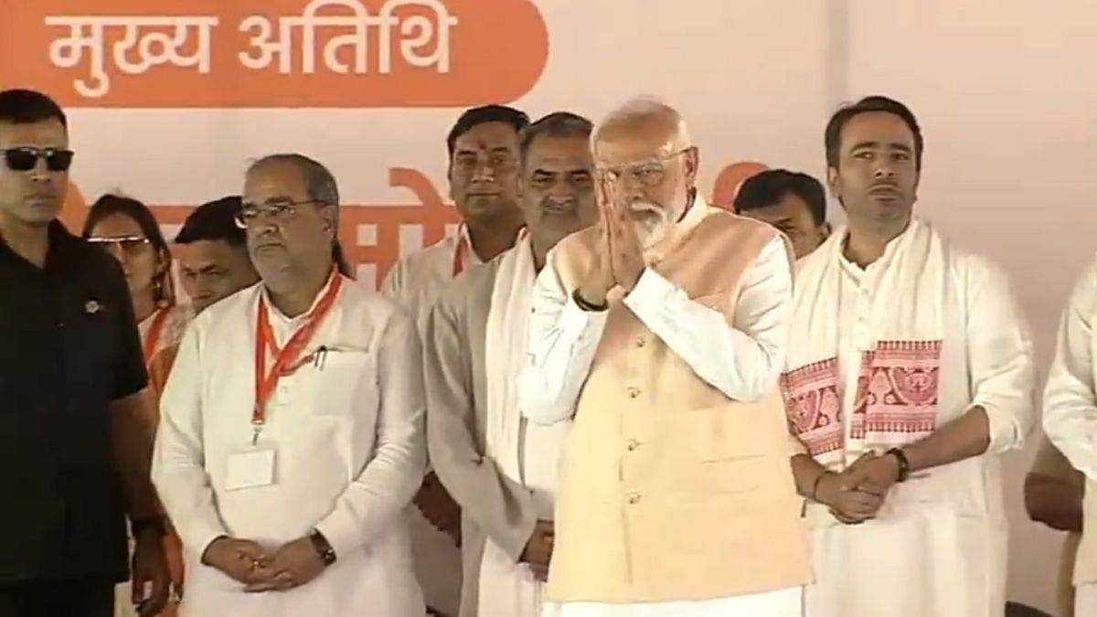 PM मोदी ने UP में पहले चरण के लिए कसी कमर, मेरठ में बोले- जिसको किसी ने नहीं पूछा, उसे मैंने पूजा