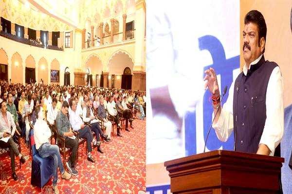 उपभोक्ता टोल फ्री नंबर पर घर बैठे कर सकेंगे शिकायत : मंत्री श्री राजपूत