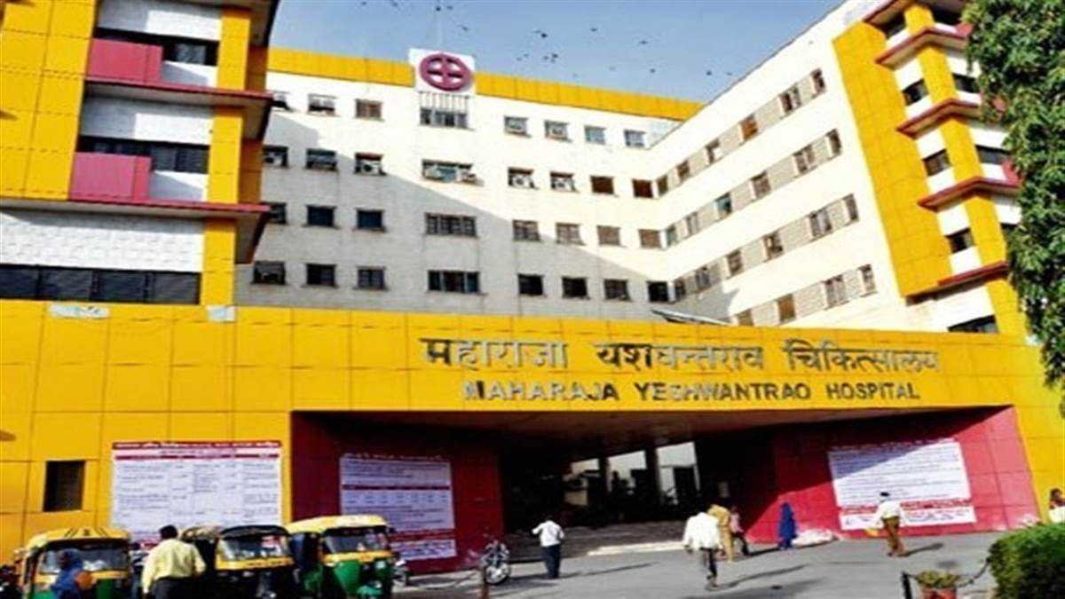 इंदौर के शासकीय अस्पतालों में चिकित्सकों को अब एक क्लिक पर मिलेगी रोगियों की जानकारी