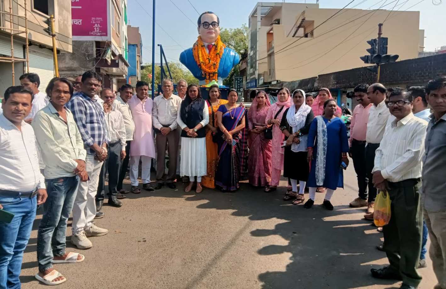 सकारात्मक ऊर्जा का संचार करते हंै बाबा साहब के विचार : सीमा निराला