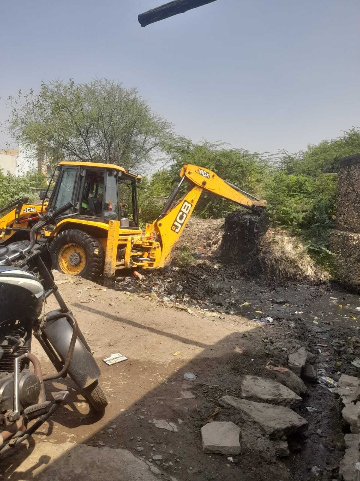 मुल्लाजी का नाला…  समुचित साफ-सफाई, निकास बहाल