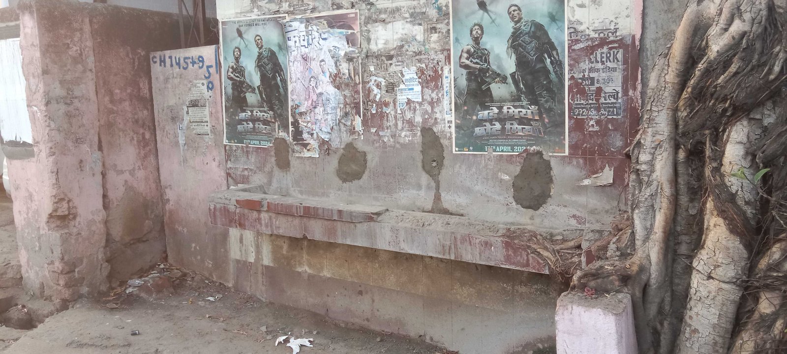 व्यवस्था का दुरूपयोग …  आखिरकार प्याऊ के सभी नल बंद करने पड़े
