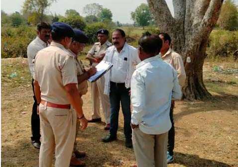 दो लोगों की हत्या से क्षेत्र में फैली सनसनी