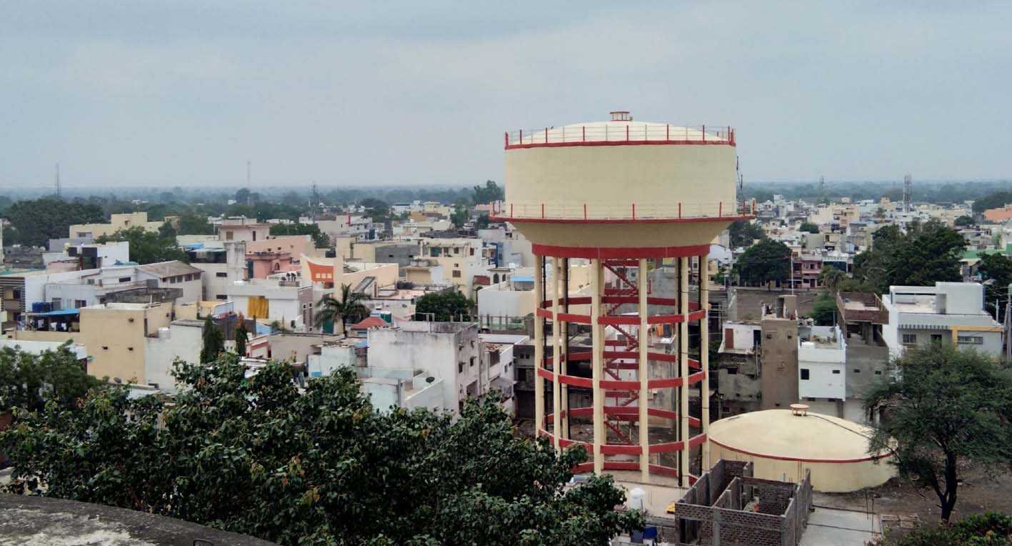 बदला-बदला मिजाज..  घने बादलों के चलते बूंदाबांदी के आसार