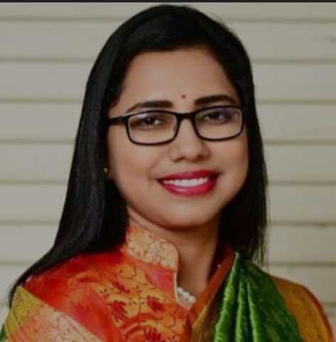 जिस पार्टी को कोसा- हमले के आरोप लगाए अब उसी का दामन थामेंगी निशा