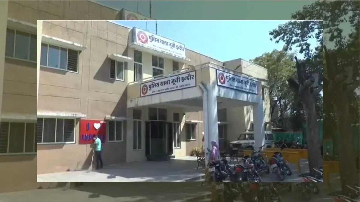 मोबाइल फोन चोरी करने वाली पारदी गैंग का पर्दाफाश, 9 आरोपी गिरफ्तार, 32 मोबाइल फोन बरामद