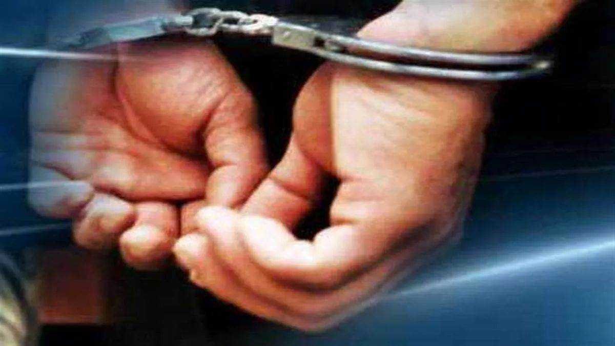 सिर्फ 1800 रुपये के लेन-देन में हुआ था दोहरा हत्याकांड, दोनों आरोपी गिरफ्तार