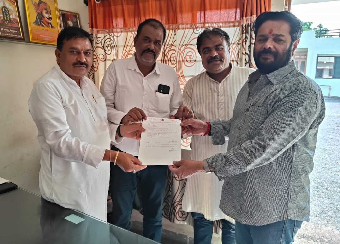 अनिल दुबे बने विधायक प्रतिनिधि  