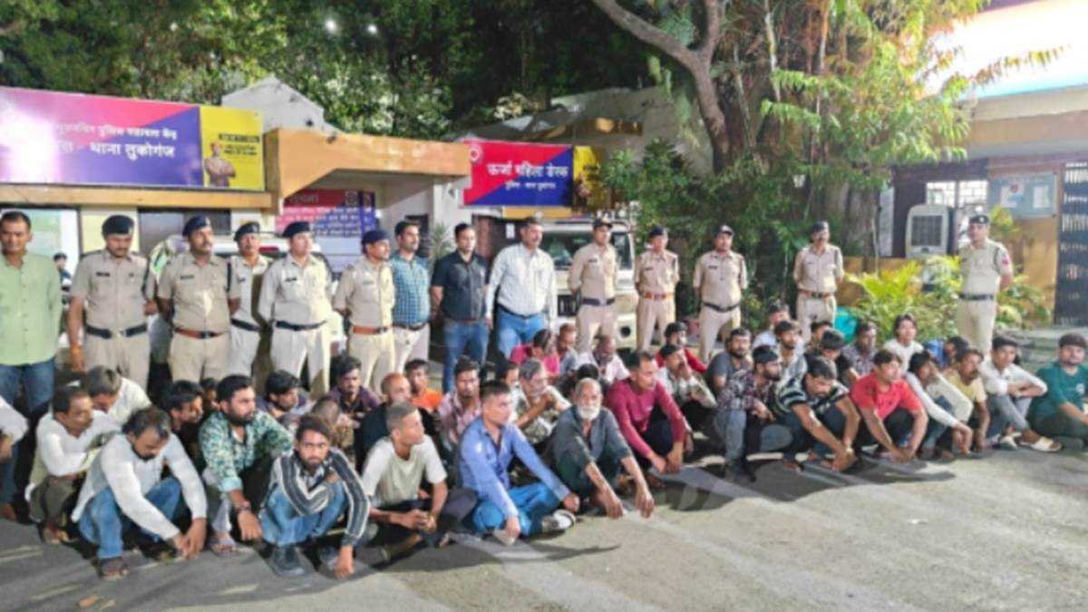 नशे के खिलाफ 8 थानों की पुलिस का बड़ा अभियान, 50 से ज्‍यादा ड्रग पैडलर्स को पकड़ा