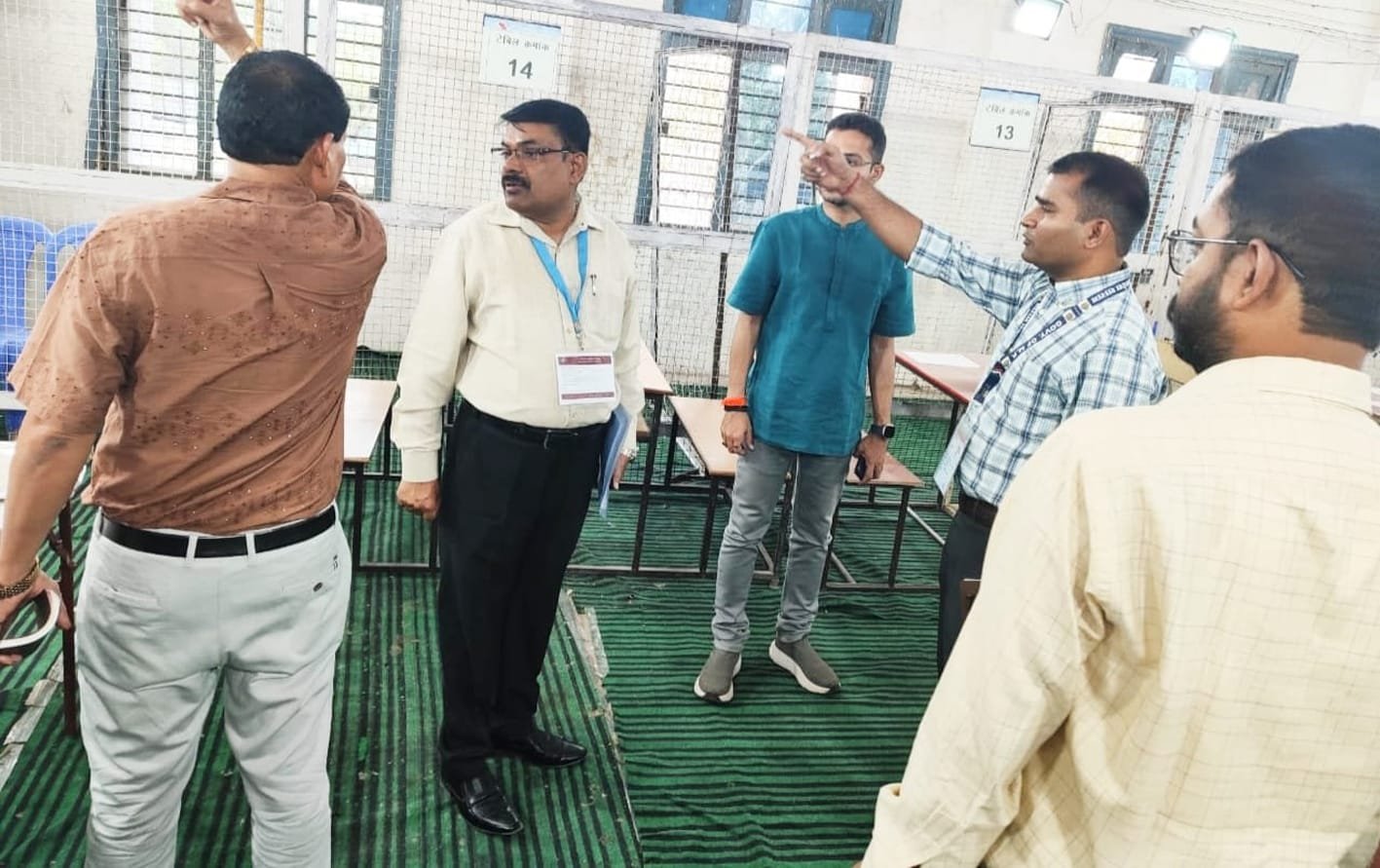 मतगणना दलों का द्वितीय रेंडमाइजेशन संपन्न