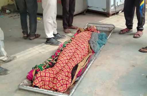 महिला ने फांसी लगाकर की आत्महत्या