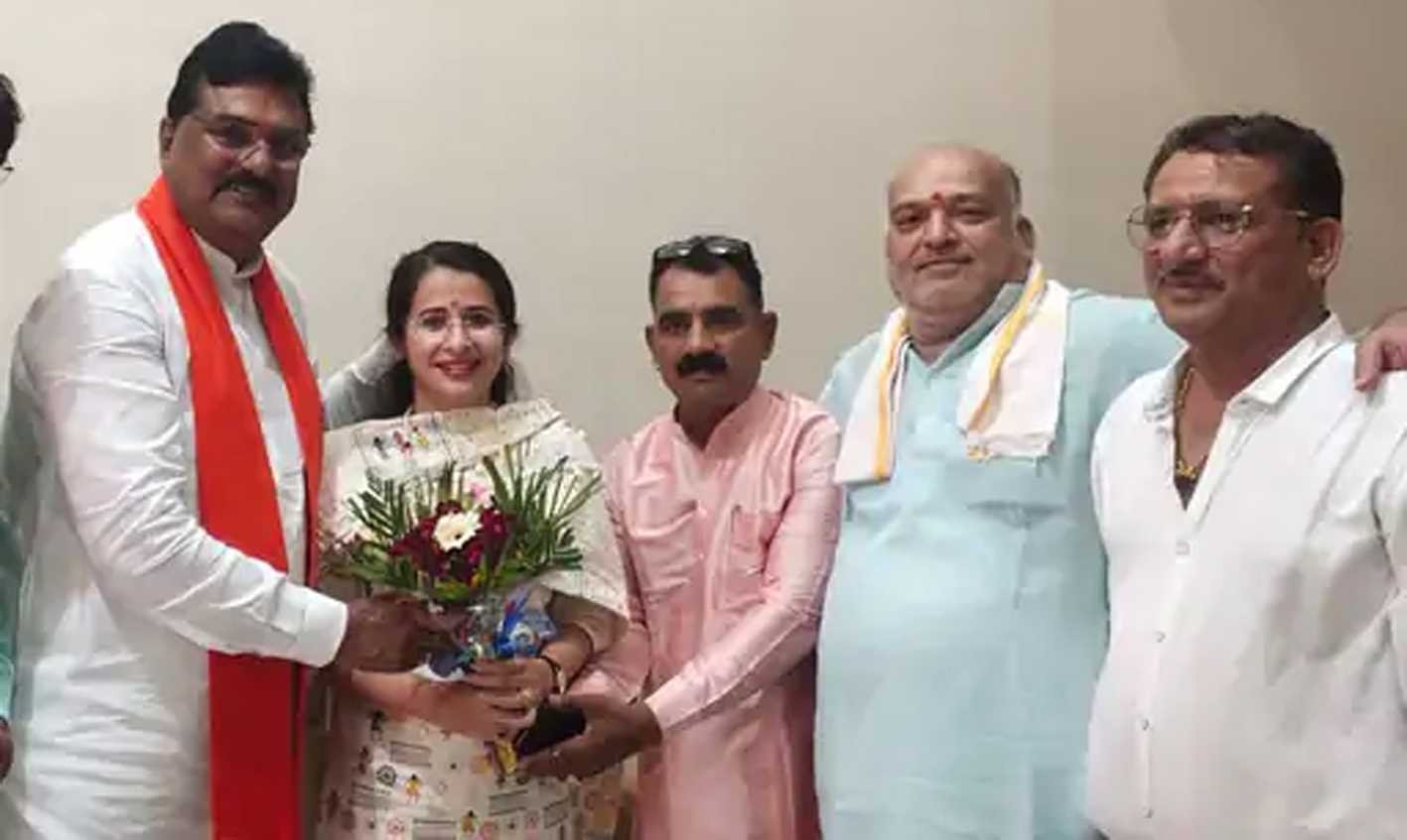 प्रियल ने किया गौरवांवित…