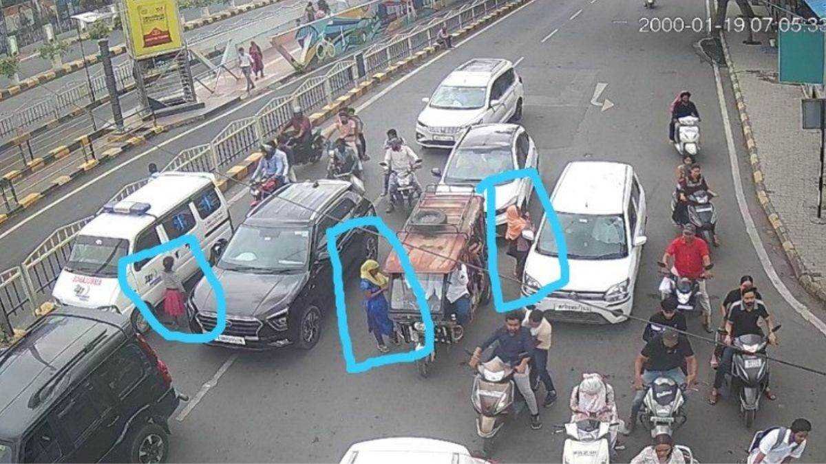 इंदौर में भिखारियों पर एक्शन, चौराहों पर लगे कैमरों से रख रहे निगाह, इन्हें देखते ही टीम पहुंचकर करती है कार्रवाई