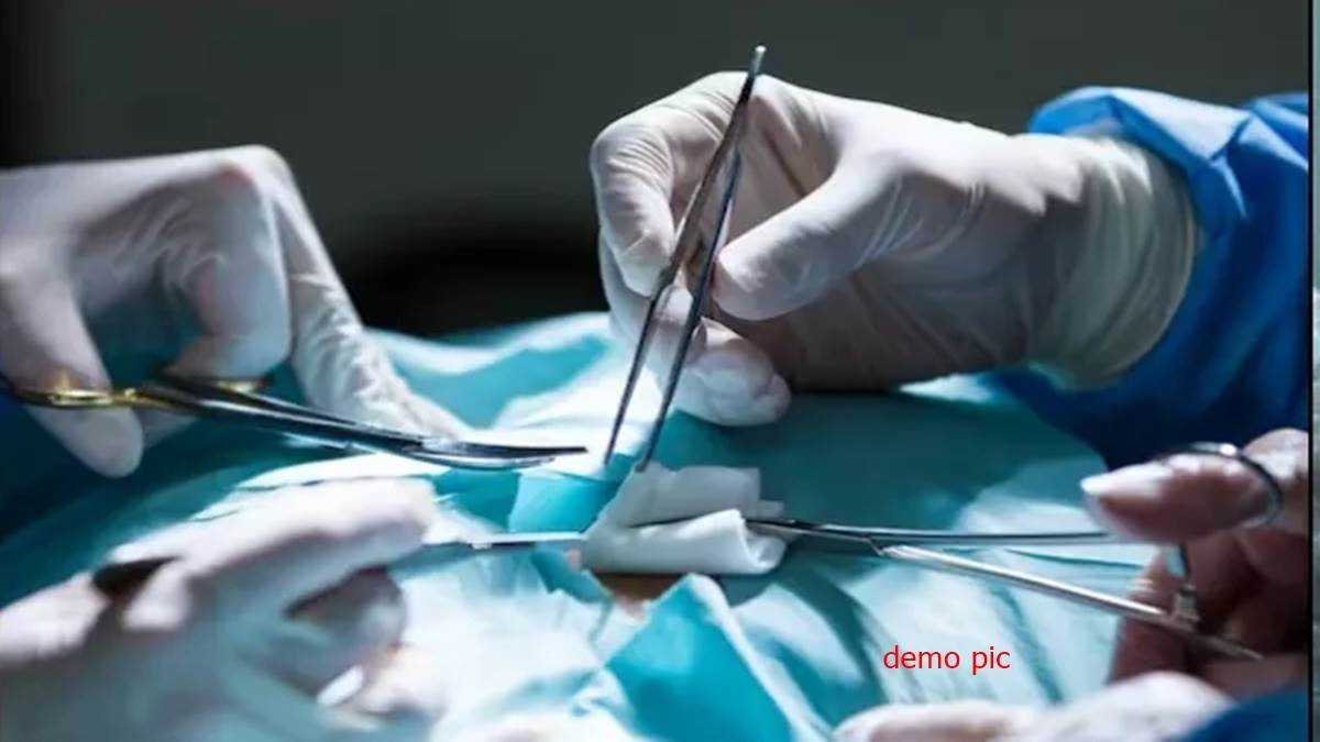 डॉक्‍टर ने नार्मल डिलीवरी का कहा और बगैर बताए कर दिया सीजर, नवजात की मौत