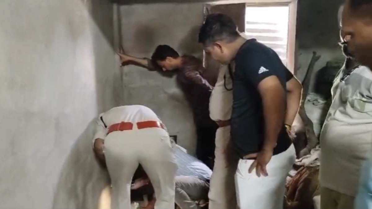 घर में बनी पानी की टंकी में मिले दो सगे भाइयों के शव, गांव में फैली सनसनी