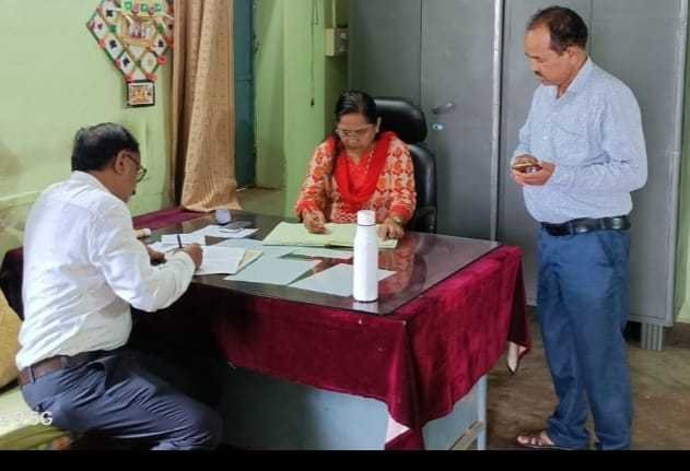एसडीएम ने कहा शिक्षकों की मनमानी पर होगी कार्रवाई