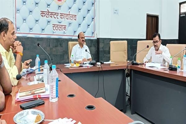 जैसी जरूरत वैसी ट्रेनिंग युवाओं को मिलेगी जिले में दी जाने वाली ट्रेनिंग में आवश्यकता अनुसार कोर्सेज का समावेश किया जाएगा