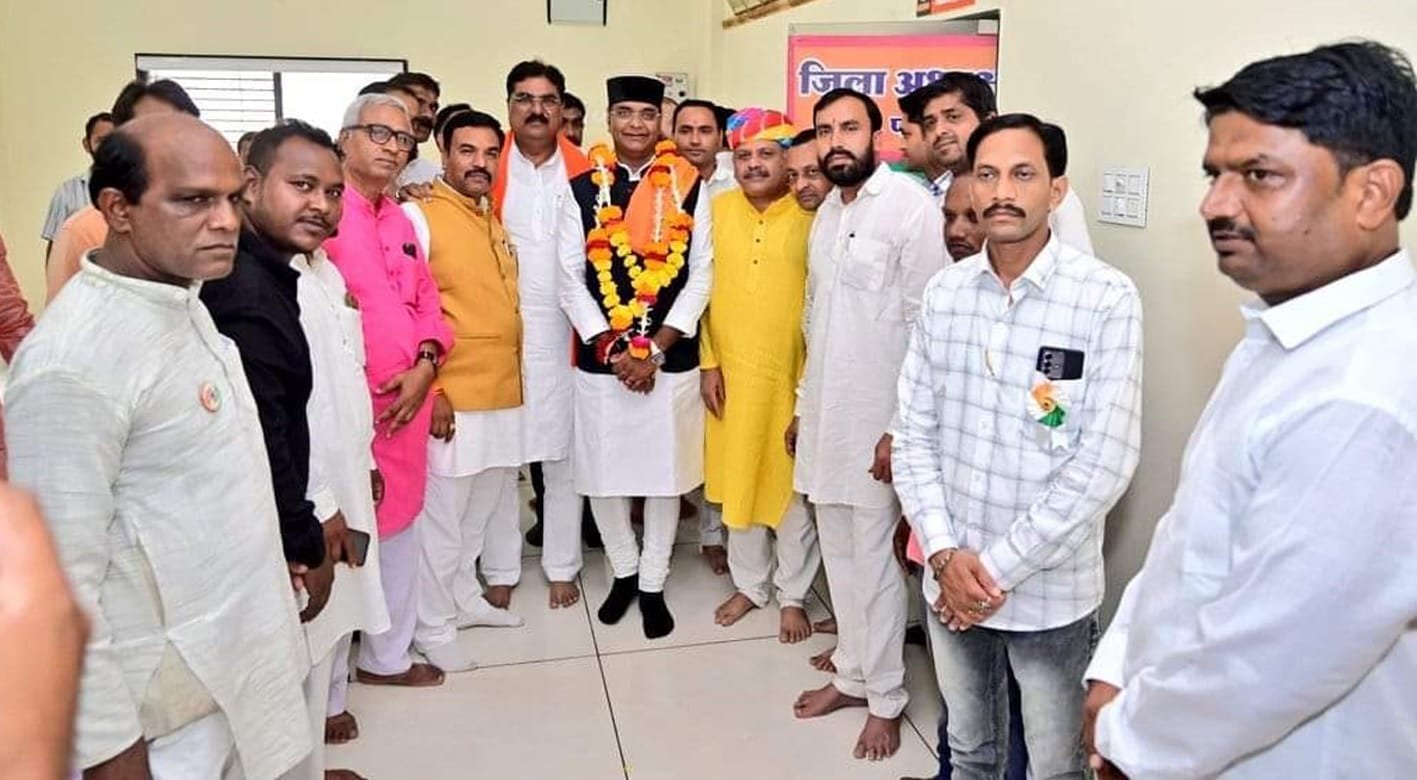 जिले के प्रभारी मंत्री का प्रथम नगर आगमन पर किया स्वागत