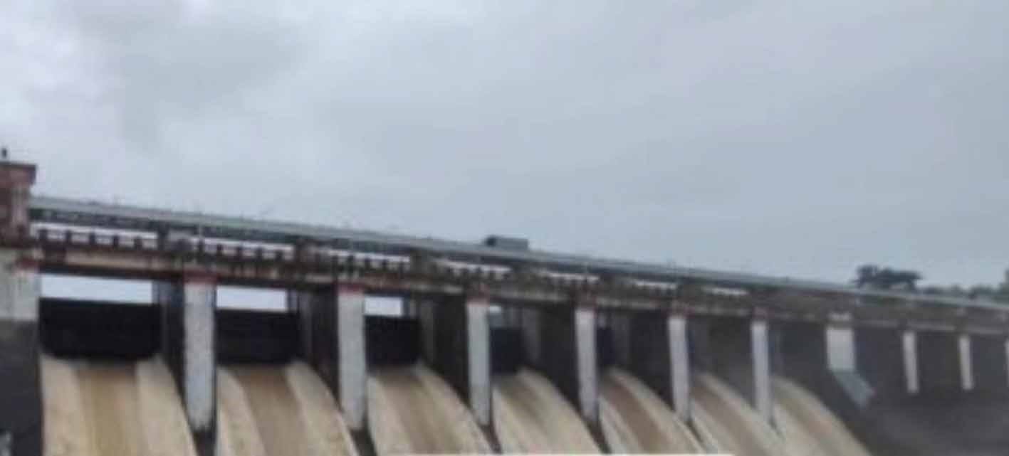 जिले में लगातार हो रही बारिश, सतपुड़ा डेम के 7 गेट 5-5 फीट तक खोले
