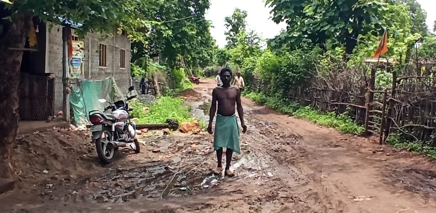 मूलभूत सुविधाओं को तरसे उंढाल के विस्थापित परिवार
