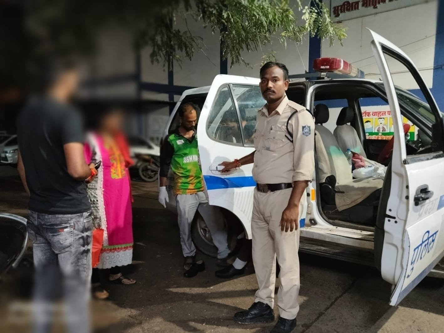 ट्रक और यात्री बस की टक्कर