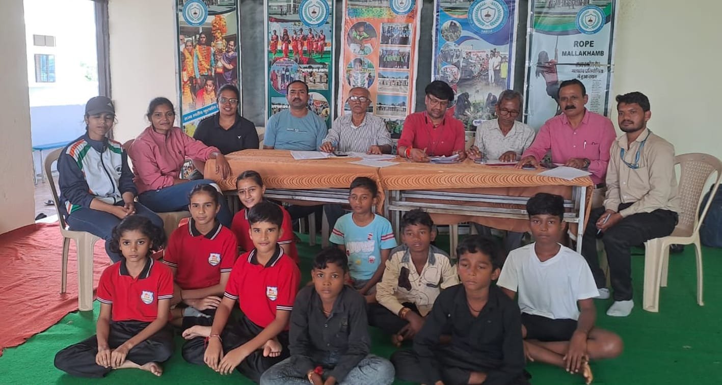 जिला स्तरीय शालेय योग प्रतियोगिता