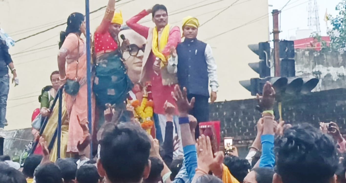 हर्षोल्लास से मनाया विश्व आदिवासी दिवस