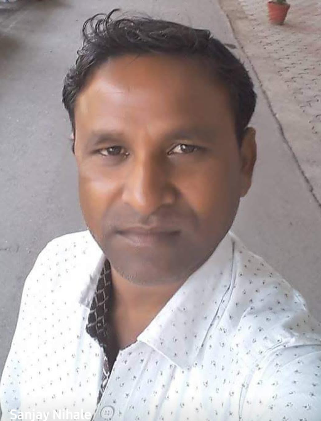 झिरन्या जनपद – बाबू कर रहा सीएम हेल्पलाइन शिकायतों में लीपापोती