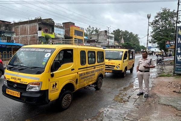 परिवहन विभाग के जांच दल द्वारा छिंदवाड़ा शहर एवं रिंग रोड में की गई वाहनों की सघन जाँच