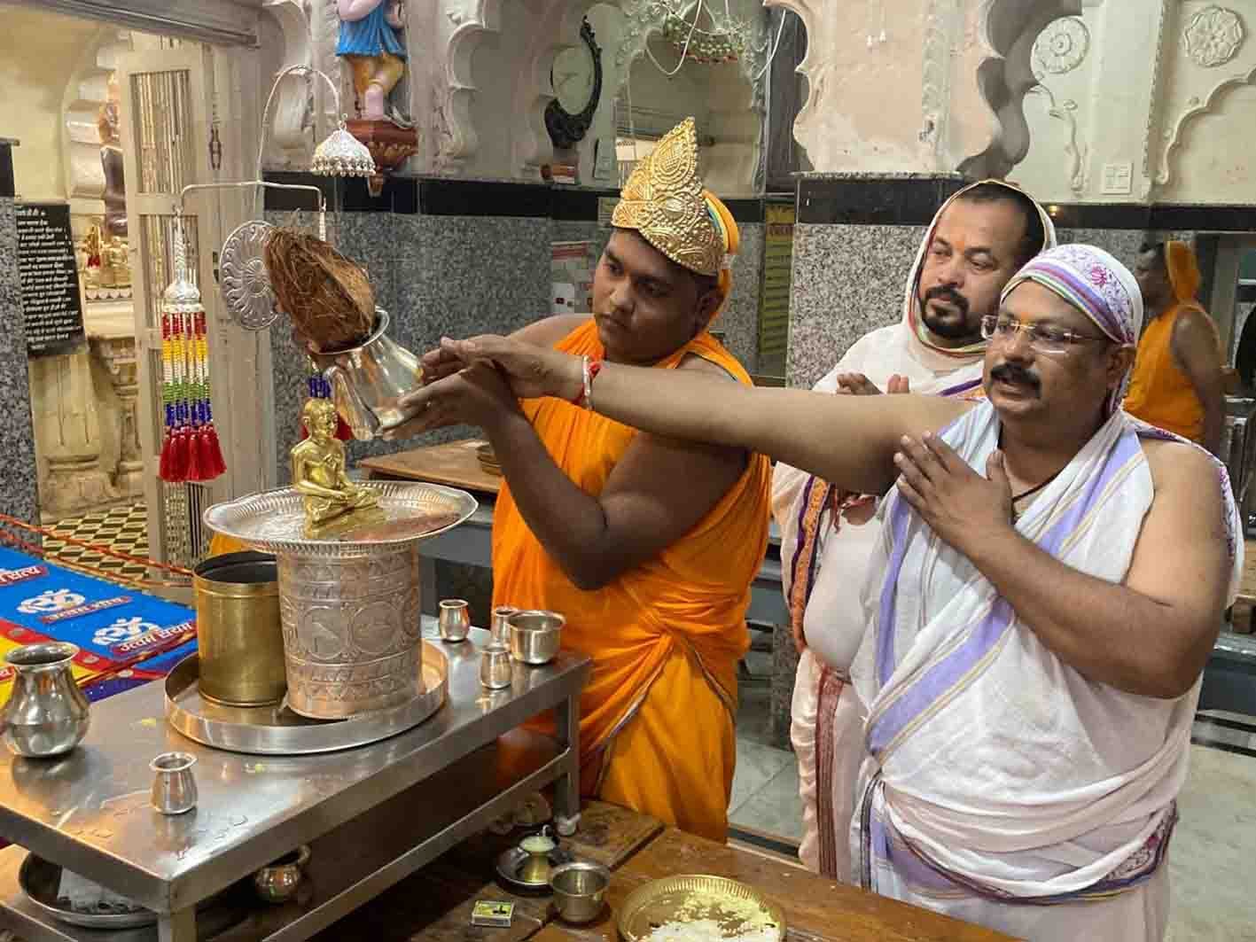 पयूर्षण महापर्व : संयम से सरल, सहज और विनम्र की ओर ले जाता उत्तम मार्दव धर्म