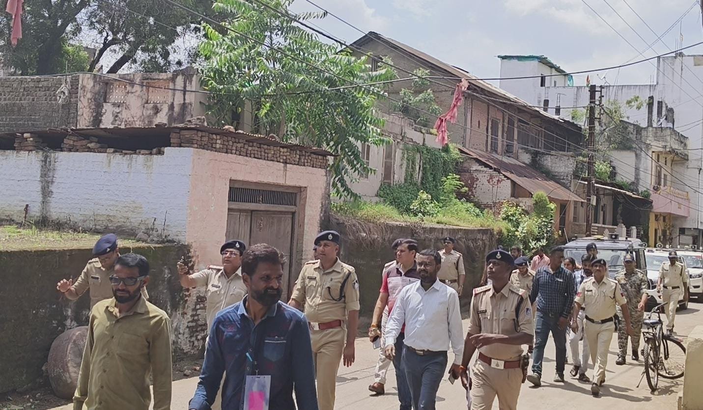 हरदा पुलिस का फ्लेग मार्च