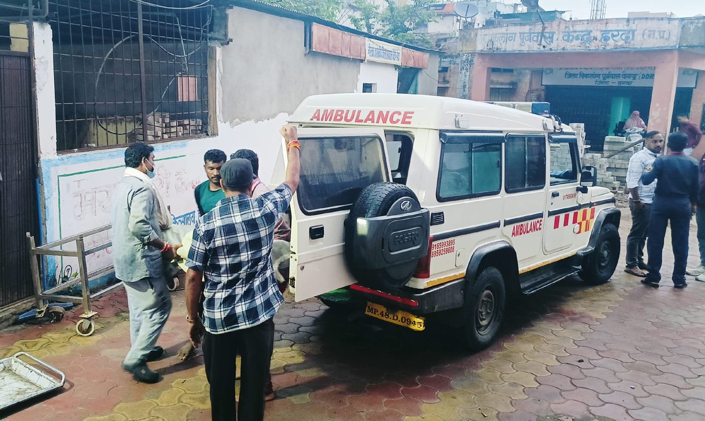 चने की धार धरने वाले पंखे में आया दुप्पटा, युवती की मौत