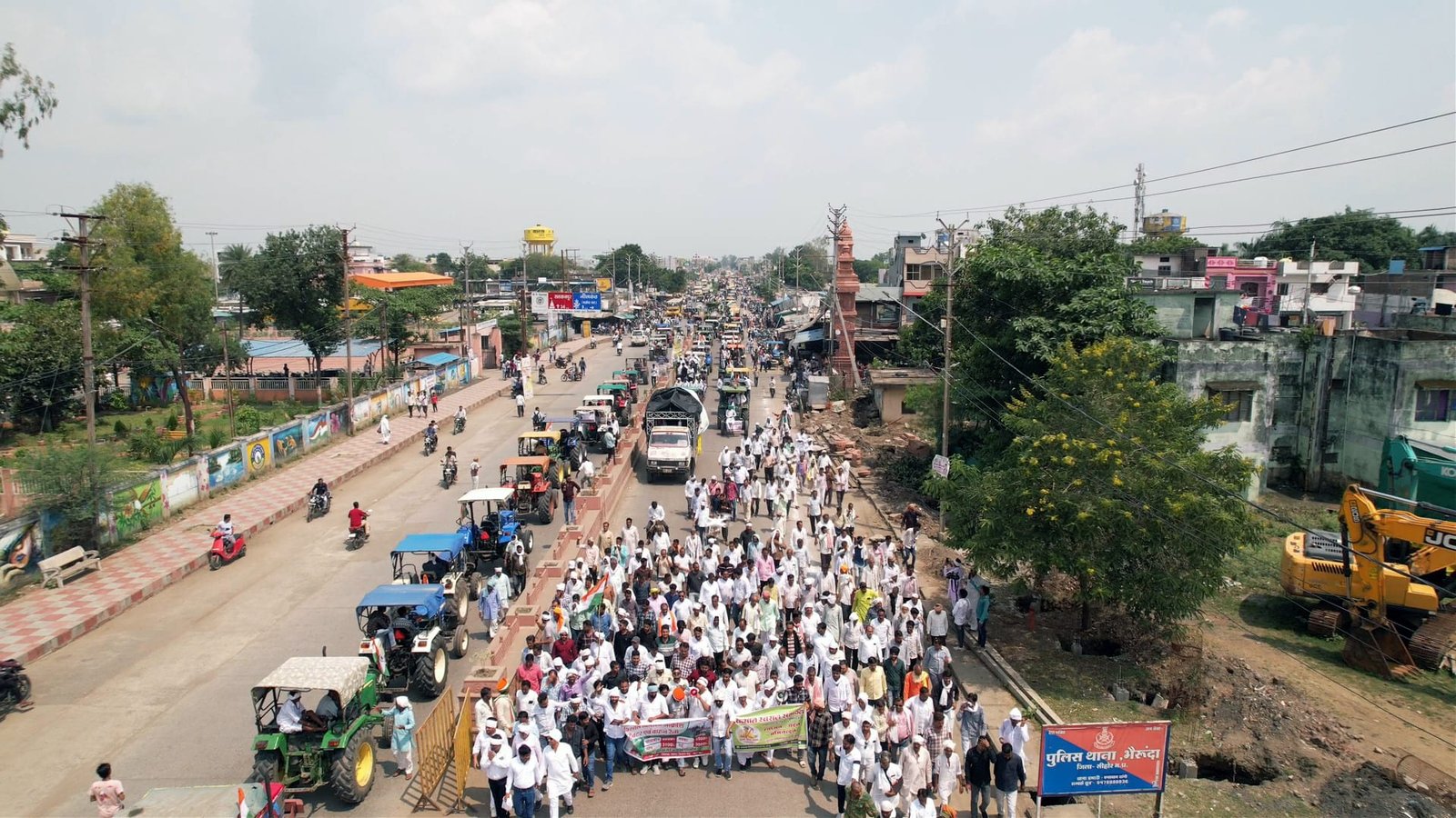 भैरूंदा में जन आक्रोश ट्रैक्टर रैली इतिहास के पन्नों में दर्ज