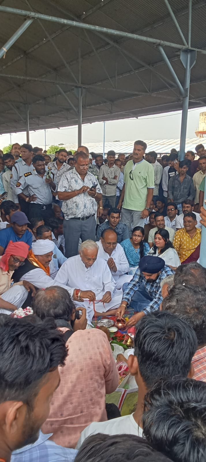 खरगोन मंडी में कपास की खरीदी हुई प्रारंभ