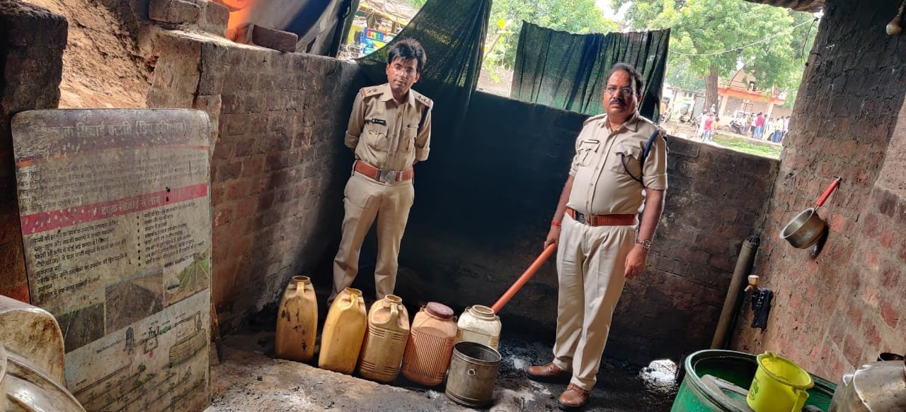 आबकारी विभाग ने कन्नौद वृत्त में कार्यवाही कर 12 प्रकरण दर्ज किये