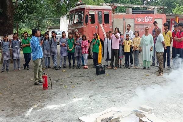 केन्द्रीय विद्यालय में घटना से बचाव हेतु मॉकड्रिल का आयोजन