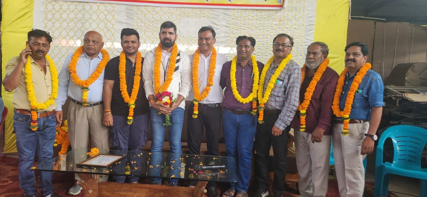हरदा इंड्रस्ट्रीज एसोसिएशन के चुनाव संपन्न-संदीप पटेल पुन: निर्विरोध अध्यक्ष निर्वाचित