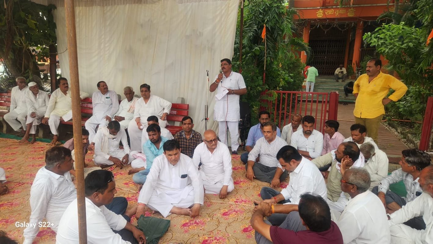 जिले में हो रही खाद की कालाबाजारी-किसान कांग्रेस ने मुख्यमंत्री के नाम सौंपा ज्ञापन