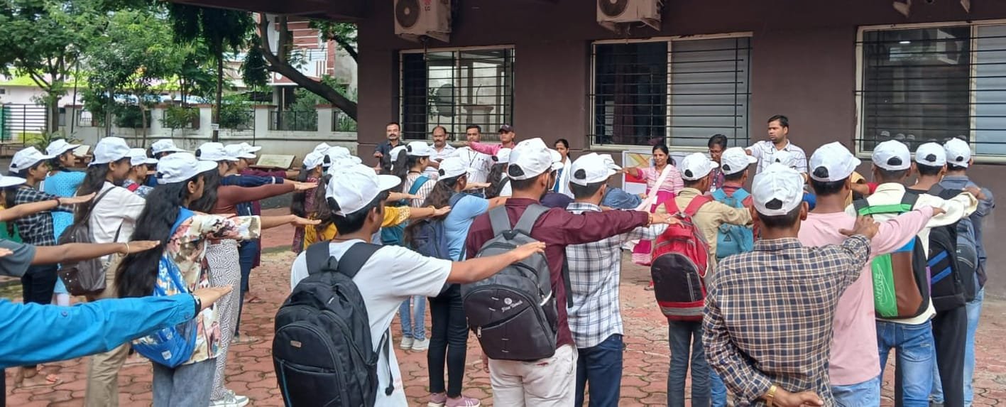 एलबीएस कॉलेज से निकाली जागरुकता रैली