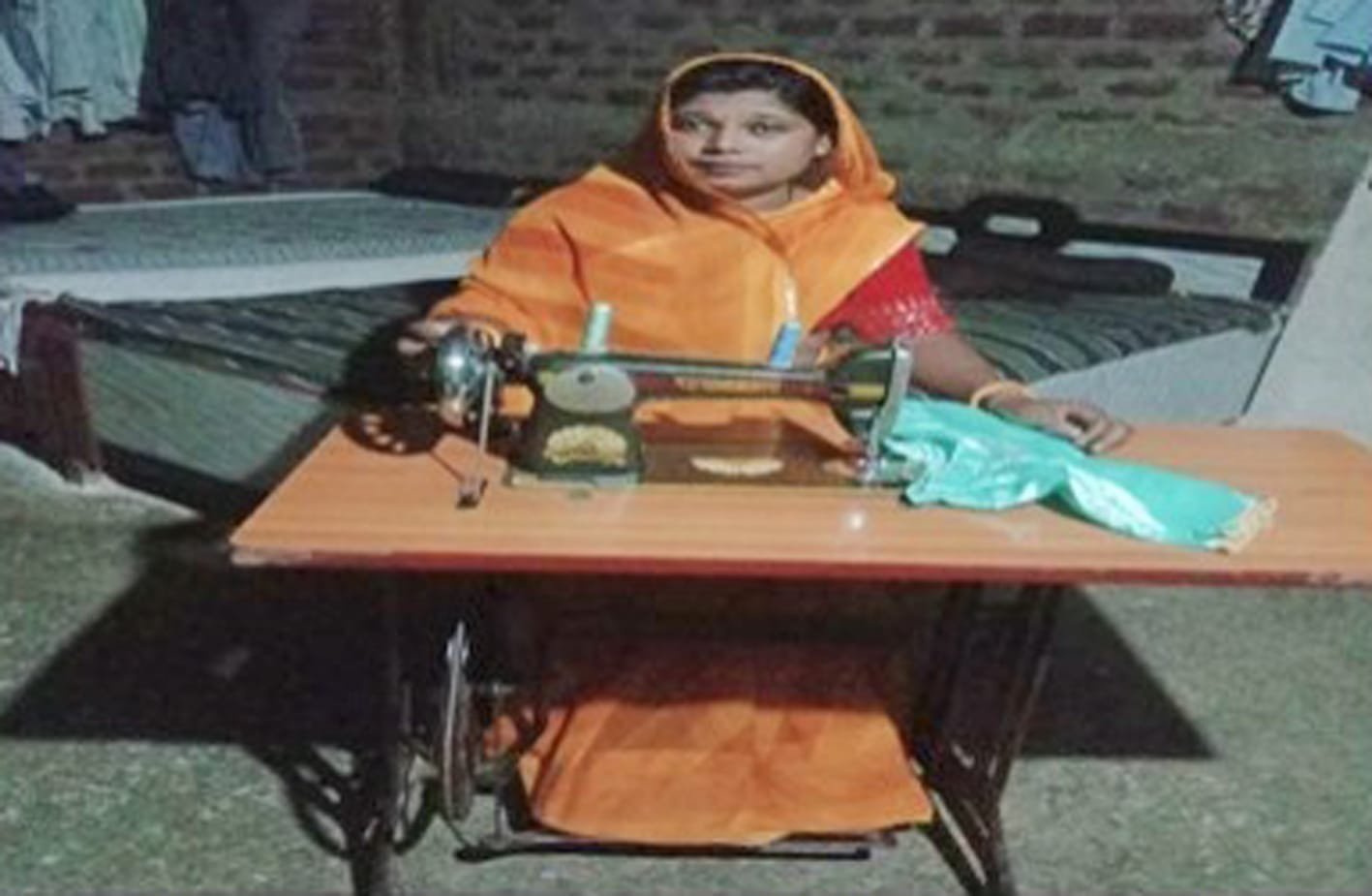 स्व सहायता समूह से जुड़ने पर दुर्गाबाई की बढ़ी आय