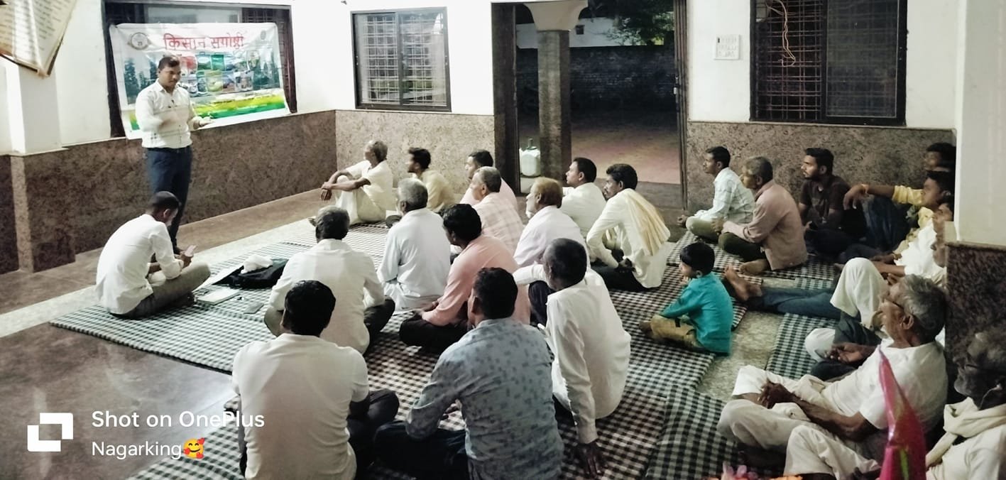 ग्राम चौकड़ी में हुई किसान संगोष्ठी  -जैविक खेती के लिए जीवाणुओं की आवश्यकता : नागर