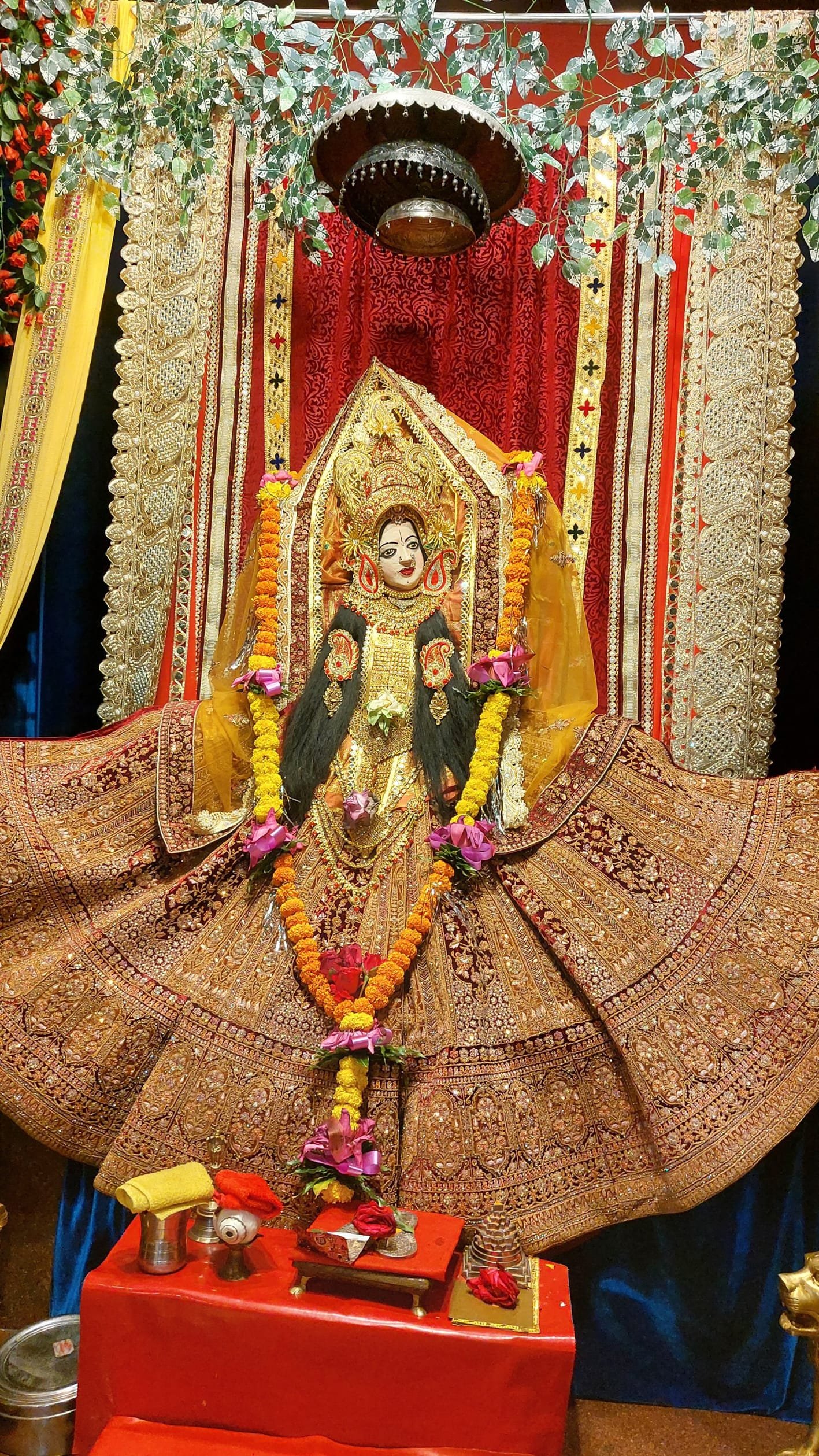 नवरात्रि विशेष-स्वप्न में दिए देवी ने दर्शन-खेत के कुंए से निकाली गई  महिषासुर मर्दनी की प्रतिमा