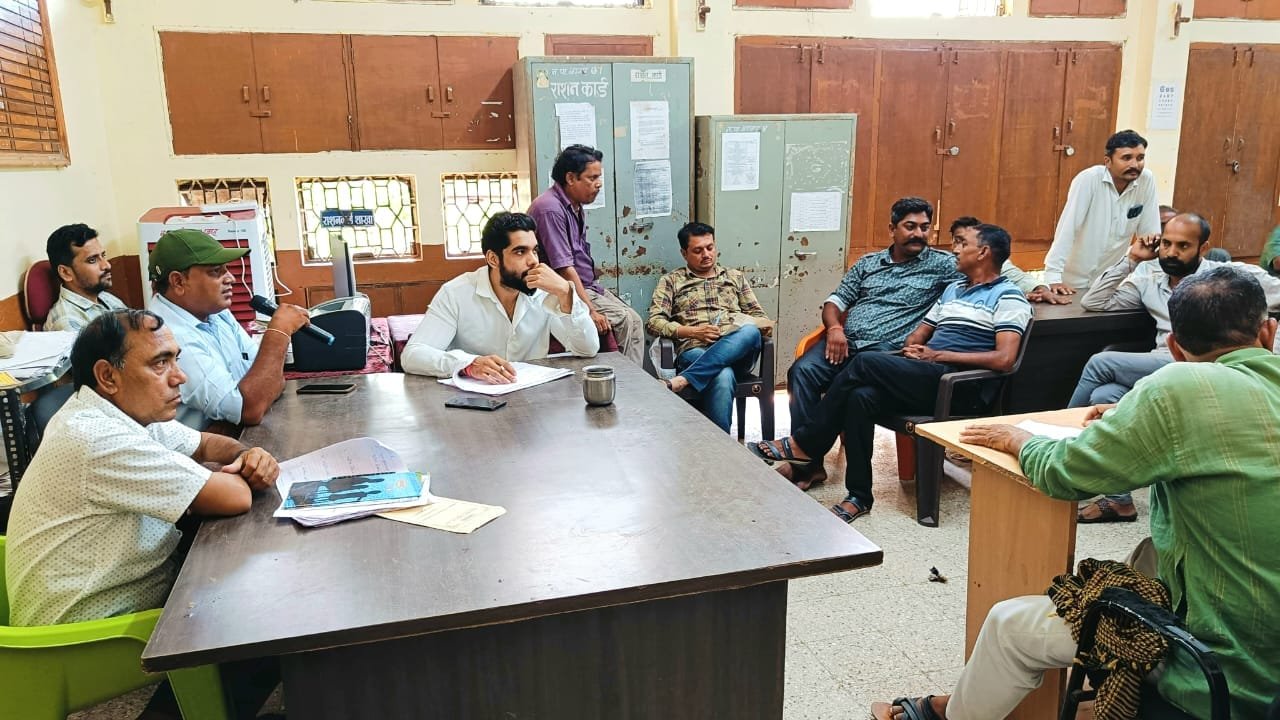 दीपावली पर्व पर लगने वाली फ़टाका दुकान नीलामी से नपा को हुई लाखों रुपए की आय