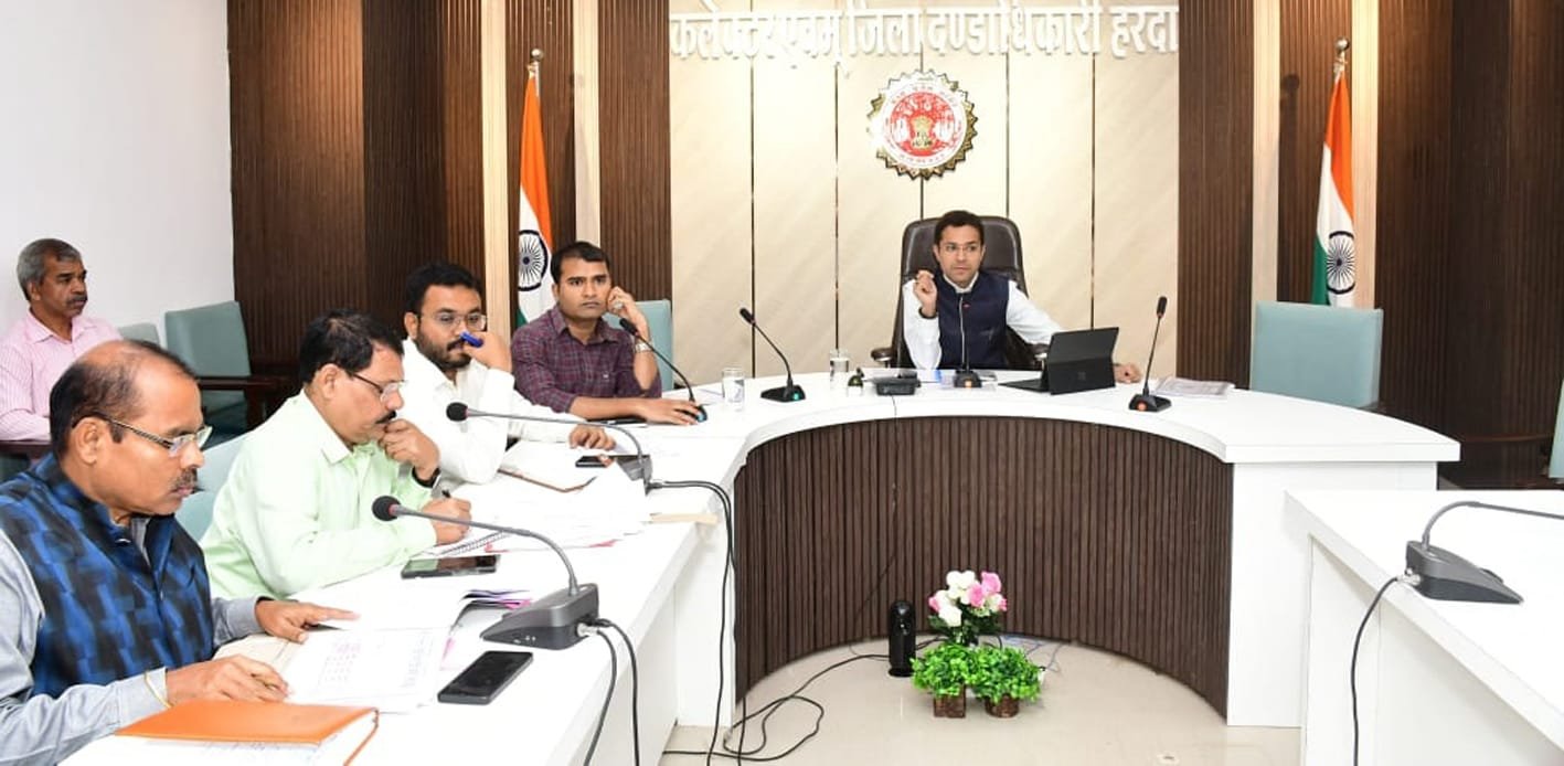 राजस्व प्रकरणों का समय सीमा में निराकरण करें, राजस्व वसूली बढ़ाएं