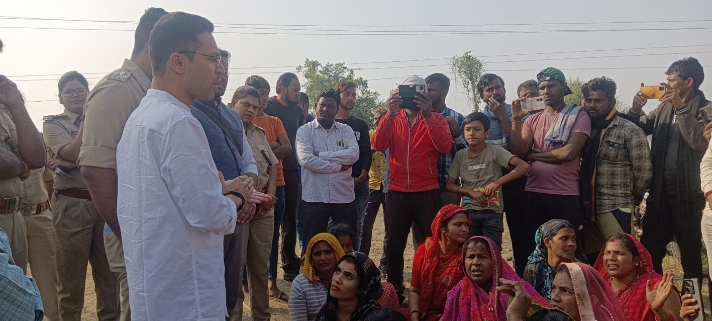 कलेक्टर और एसपी की समझाइश पर न्याय यात्रा स्थगित