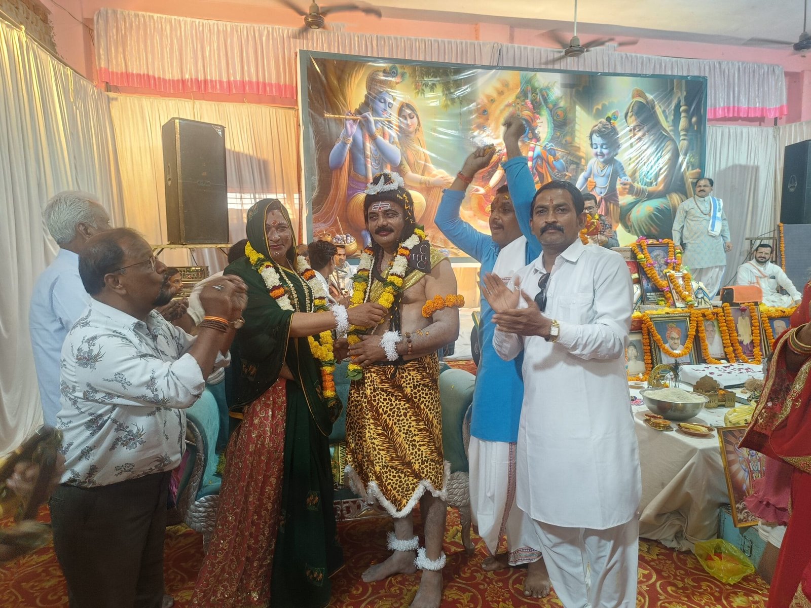 शिव-पार्वती विवाह में जमकर थिरके श्रद्धालु-दुख के समय सबसे उपयुक्त आश्रय ईश्वर का है
