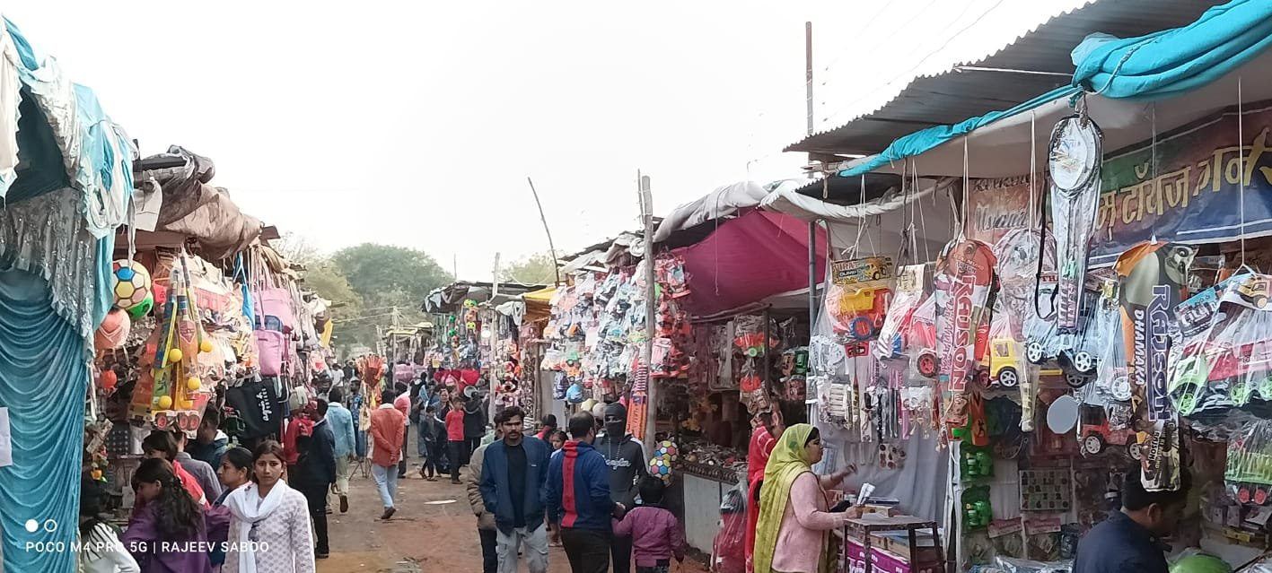 कान्हा बाबा मेले में रविवार को बड़ी भीड़, जमकर हुई खरीदी