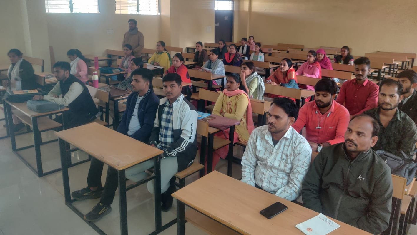 आयुर्वेद सिद्धान्त का पालन करें तो पूर्ण स्वस्थ्य रहेंगे : डॉ. वर्मा